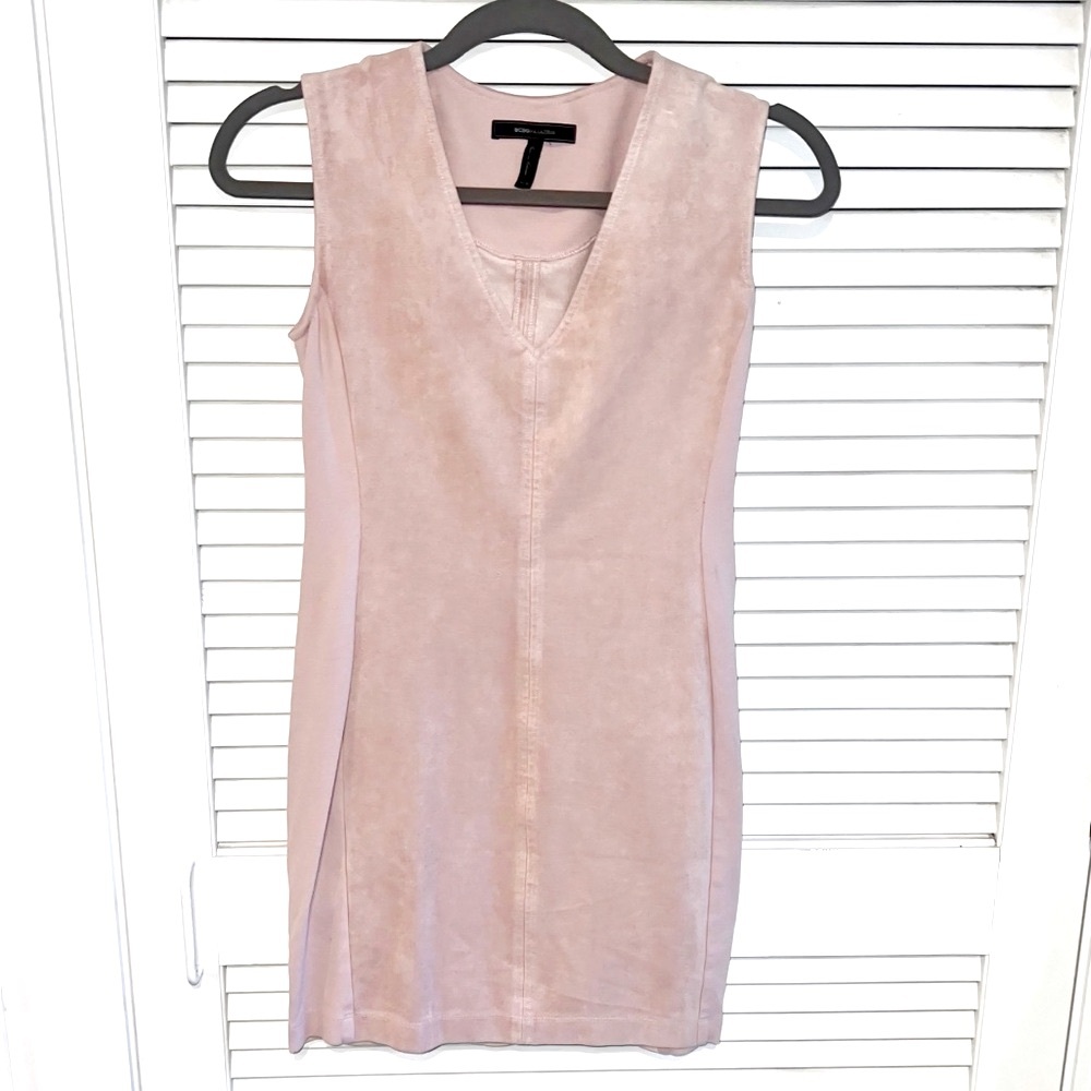 BCBGMaxAzria Tan Sleeveless V-Neck Sheath Dress